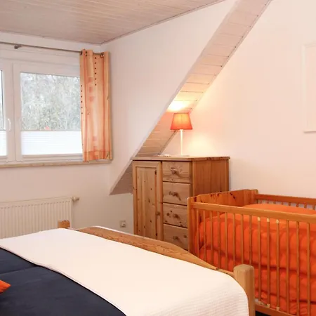 Bullerbue 2 Feriehus *